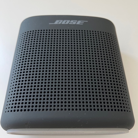 Bose speakers - Picture 2 of 5